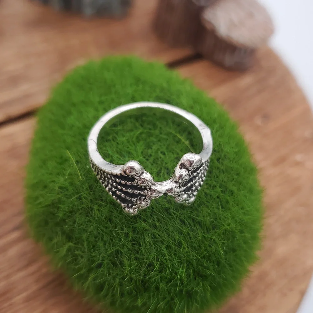 Butterfly Wing Ring Size 5 R813‎